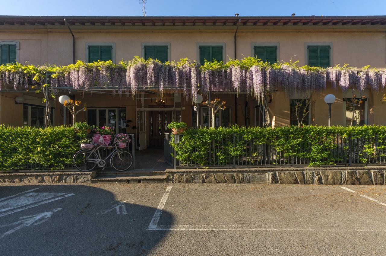 Hotel Ristorante Bologna San Piero in Bagno Exterior photo